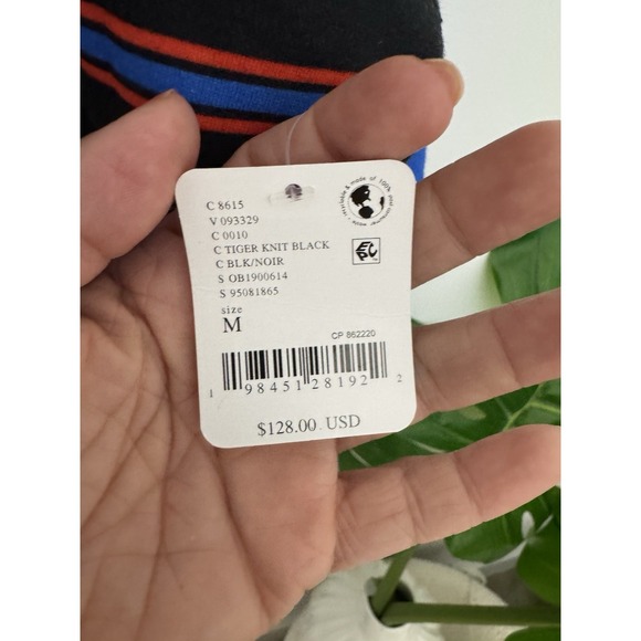 Free People Movement Sprint To The Finish Hoodie Printed Tiger Knit Black M NWT - Picture 7 of 11